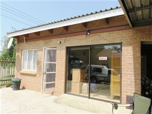 200 m² Commercial space in Deneysville