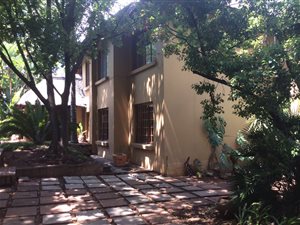 3 Bed House in Val de Grace