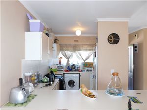 2 Bed Apartment in Tableview