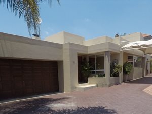 3 Bed House in Maroeladal