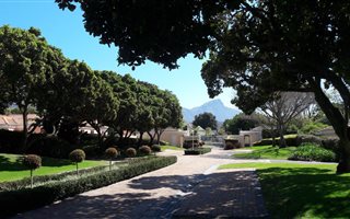 1 Bedroom Apartment in Upper Constantia