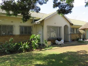 4 Bed House in Brackenhurst
