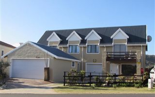 2 Bedroom House in Myoli Beach