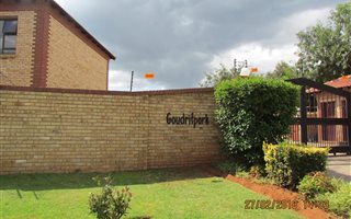 2 Bedroom Apartment in Flamwood