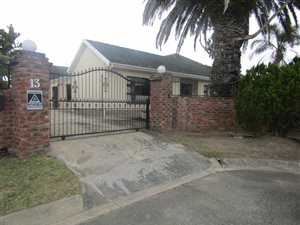 5 Bed House in Baysville