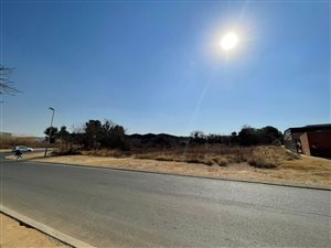 5515 m² Land available in Roodepoort Central