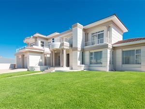4 Bed House in Bay View