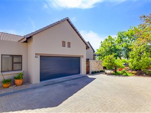 3 Bed House in Copperleaf