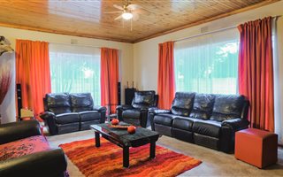 3 Bedroom House in Golf Park