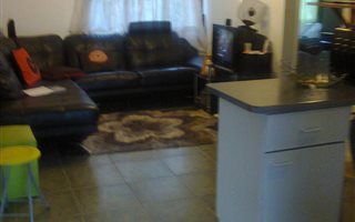 2 Bedroom Simplex in Bellair