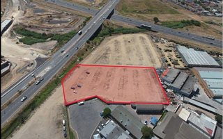 2000 m² Land available in Bellville Central