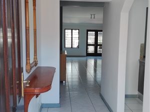 2 Bed Apartment in Atholl