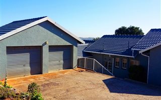 3 Bedroom House in Breaunanda