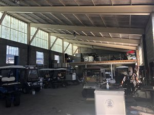 500 m² Industrial space in Retreat