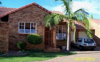 2 Bedroom Townhouse in Faerie Glen