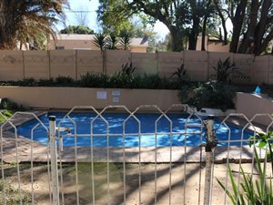 2 Bed Townhouse in Kew