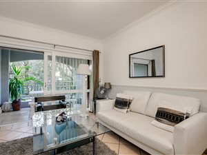 2 Bed Apartment in Melrose North