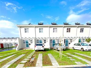 2 Bed Duplex in Blue Downs