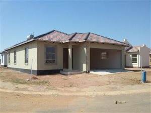 3 Bed House in Modderbee