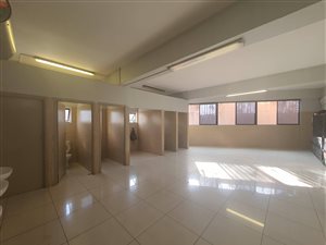 4673 m² Industrial space in Rossburgh