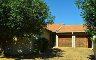 3 Bedroom Simplex in The Wilds