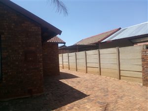 3 Bed House in Nellmapius