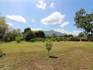 4800 m² Land available in Heather Park