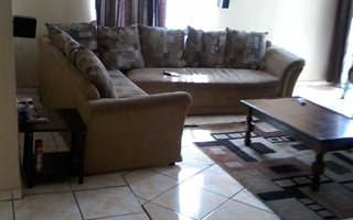 4 ha Smallholding in Mnandi AH