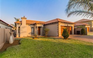 3 Bedroom House in Brakpan North