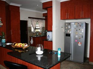 2 Bed House in Tamara Park