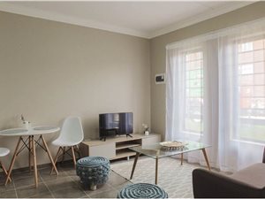 2 Bedroom Apartment in South Hills