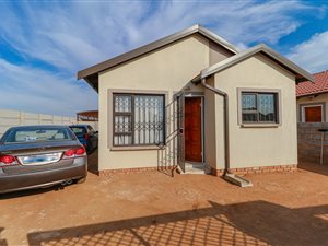 2 Bed House in Modderbee