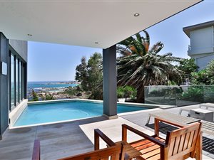 6 Bed House in Camps Bay