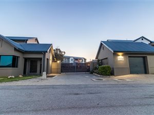 2 Bed Townhouse in Pinelands