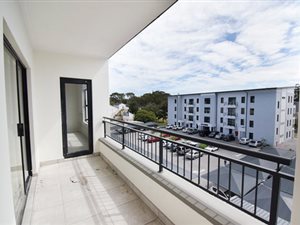 1 Bed Apartment in Paardevlei