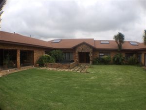 5 Bed House in Rispark