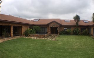 5 Bedroom House in Rispark