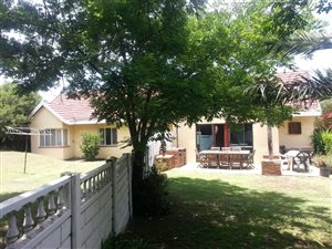 3 Bed House in Clarenspark