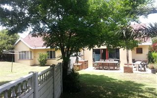 3 Bedroom House in Clarenspark