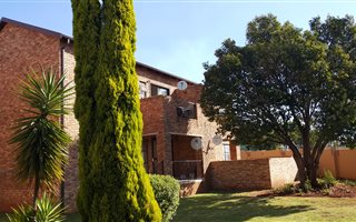 2 Bedroom Apartment in Ruimsig