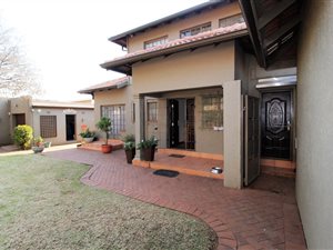 4 Bed House in Sunnyridge