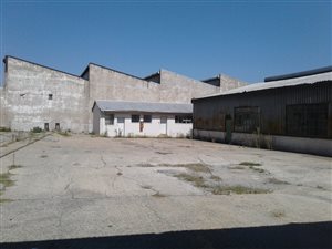 998 m² Industrial space in Isando