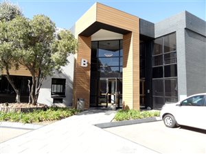 739 m² Office Space in Morningside