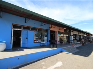 330 m² Retail Space in Calitzdorp