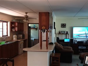 3 Bed House in Astra Park