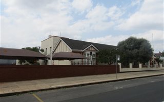 1000 m² Commercial space in Krugersdorp Central
