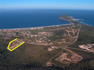 953 m² Land available in Upper Robberg