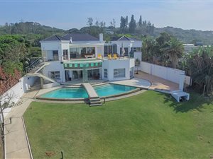 5 Bed House in Pumula