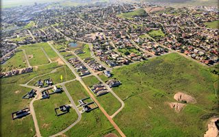 735 m² Land available in Vredenburg