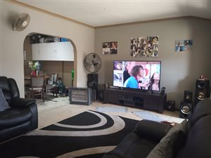 3 Bed House in Hermanstad